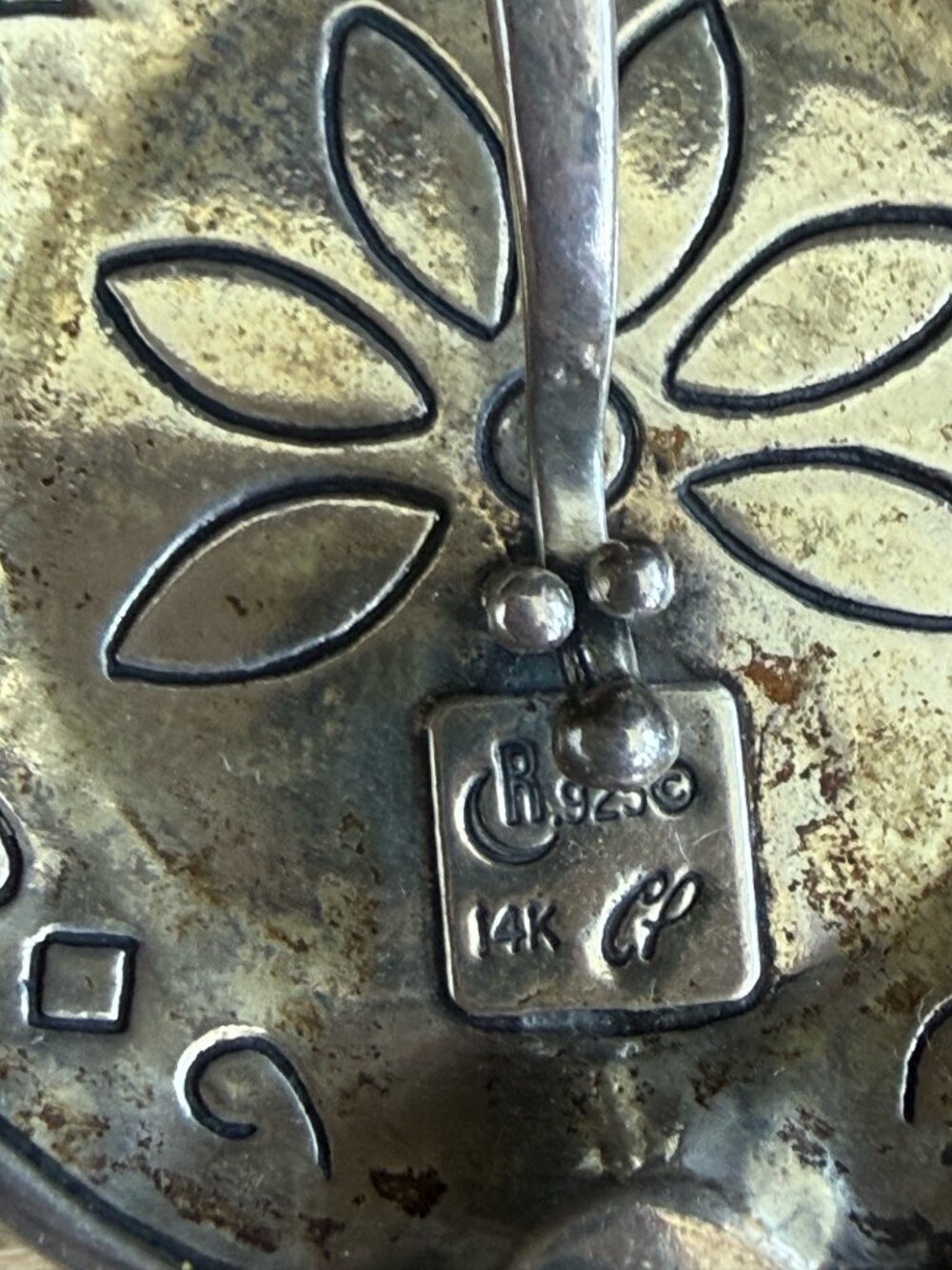 Vintage 90's Carolyn Pollack Relios Southwestern Medallion Pendant 14K Sterling - Picture 7 of 12